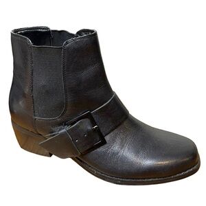 MARC Fisher Women's Pull On Black Leather Ankle Boots